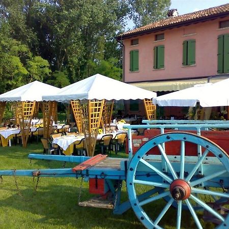 Agriturismo Cascina Boschi Volta Mantovana Exterior photo